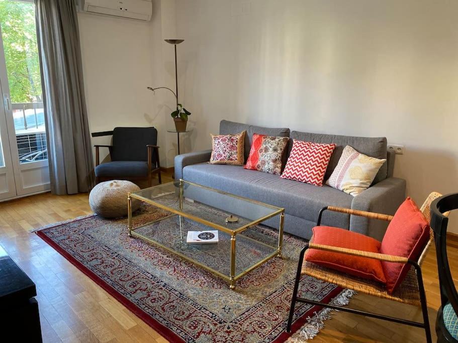Lovely 2 Bedrooms Apartment Main Square Plasencia Exterior photo